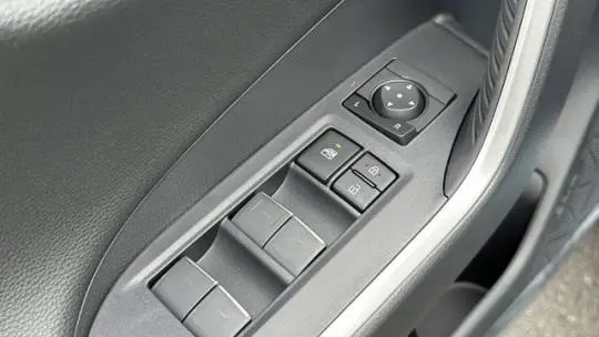 2025 Toyota RAV4 Plug-In Hybrid JTMFB3FV3SD254354
