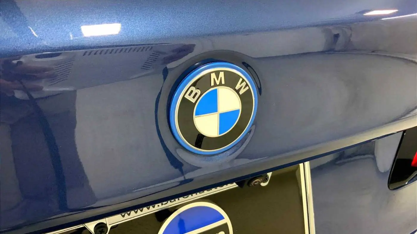 2022 BMW 5 Series WBA33AG01NCK31296