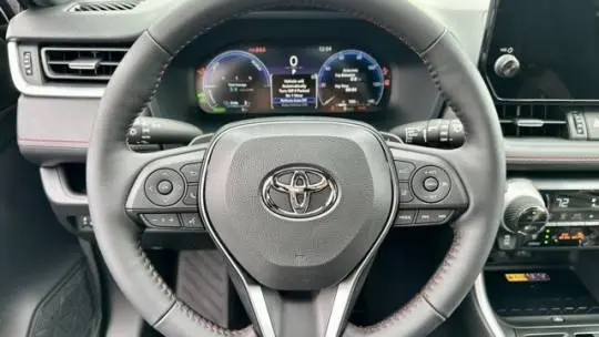 2025 Toyota RAV4 Plug-In Hybrid JTMFB3FV3SD254354
