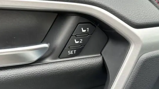 2025 Toyota RAV4 Plug-In Hybrid JTMFB3FV3SD254354