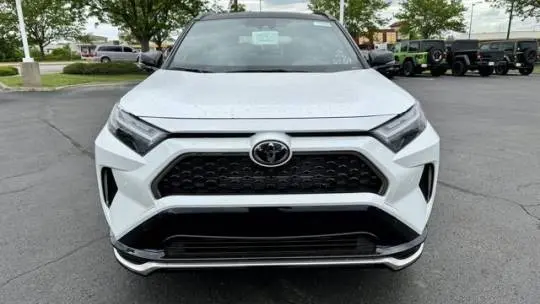 2025 Toyota RAV4 Plug-In Hybrid JTMFB3FV3SD254354