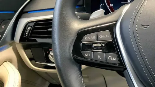 2022 BMW 5 Series WBA33AG01NCK31296