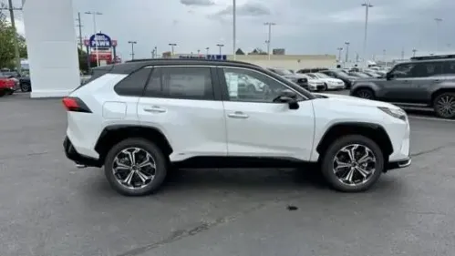2025 Toyota RAV4 Plug-In Hybrid JTMFB3FV3SD254354