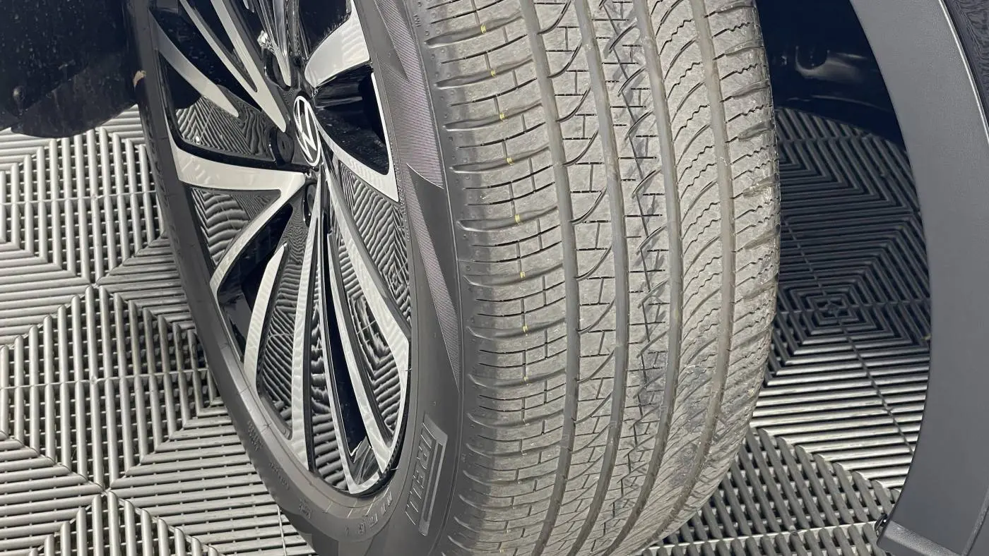 2025 Volkswagen ID.4 1V2DSPE89SC001652