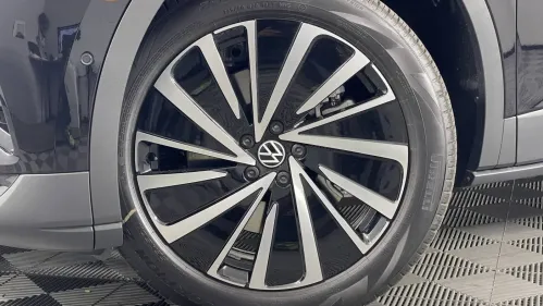 2025 Volkswagen ID.4 1V2DSPE89SC001652