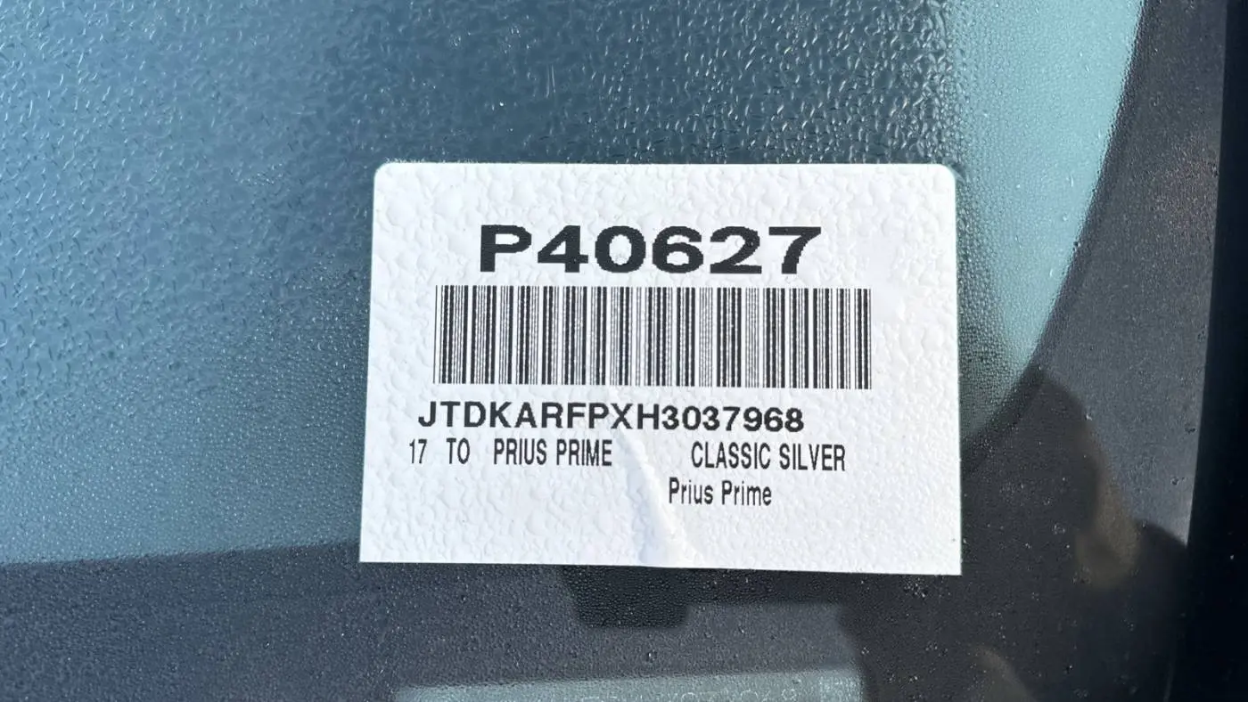 2017 Toyota Prius Prime JTDKARFPXH3037968