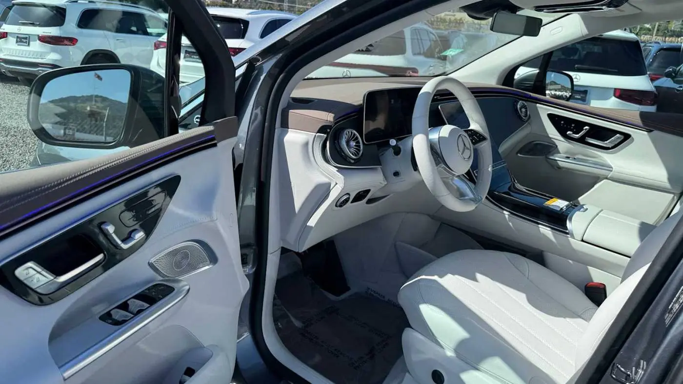 2024 Mercedes EQE SUV 4JGGM2BB8RA056221
