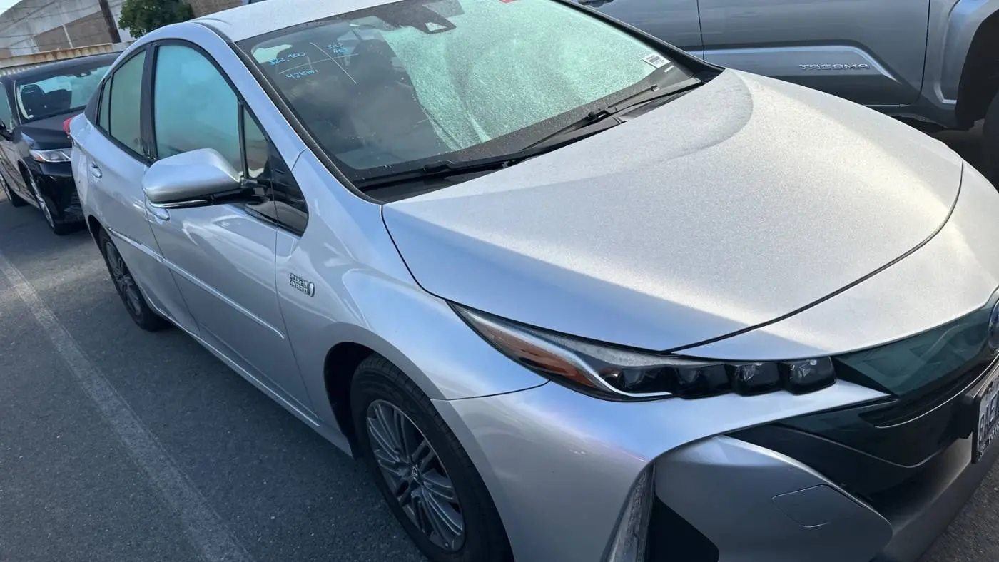 2017 Toyota Prius Prime JTDKARFPXH3037968