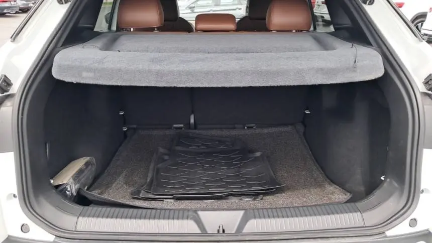 2024 Volkswagen ID.4 1V2BMPE84RC006320