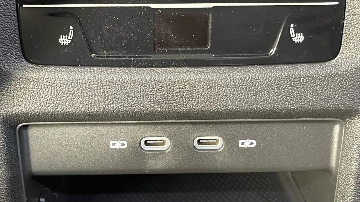 2025 Volkswagen ID.4 1V2DSPE82SC004375