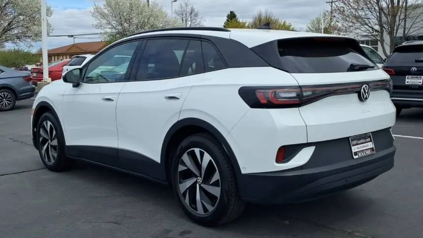 2024 Volkswagen ID.4 1V2BMPE84RC006320