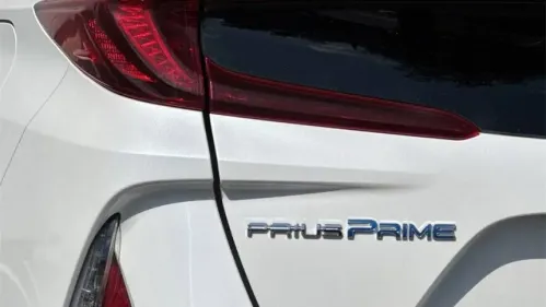 2017 Toyota Prius Prime JTDKARFP3H3034801