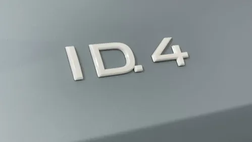 2025 Volkswagen ID.4 1V2DSPE82SC004375