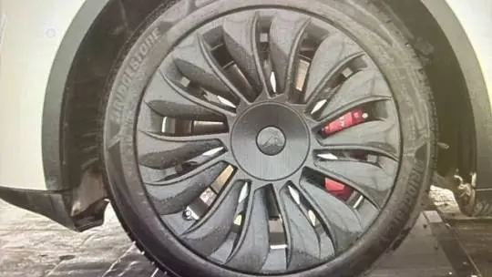 2022 Tesla Model Y 7SAYGDEE4NF365819