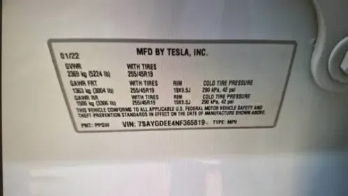 2022 Tesla Model Y 7SAYGDEE4NF365819