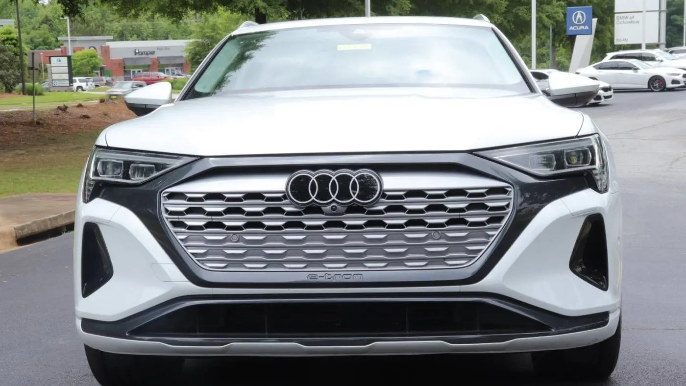2024 Audi Q8 e-tron WA15AAGE5RB026132