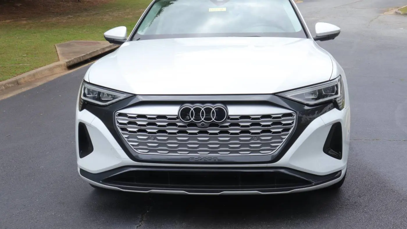 2024 Audi Q8 e-tron WA15AAGE5RB026132