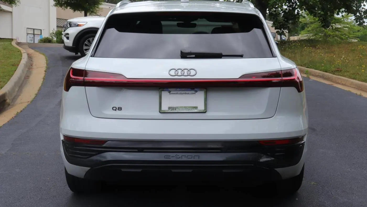 2024 Audi Q8 e-tron WA15AAGE5RB026132