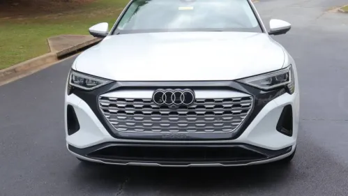 2024 Audi Q8 e-tron WA15AAGE5RB026132