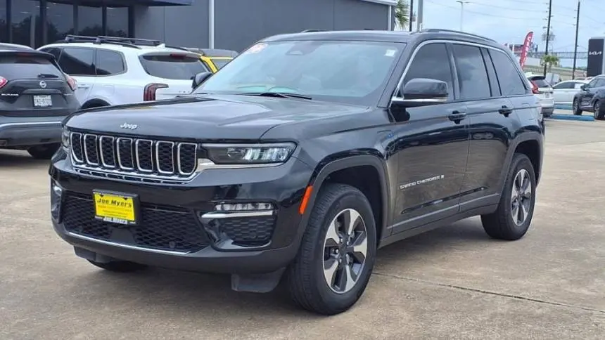 2022 Jeep Grand Cherokee 1C4RJYB66N8747275