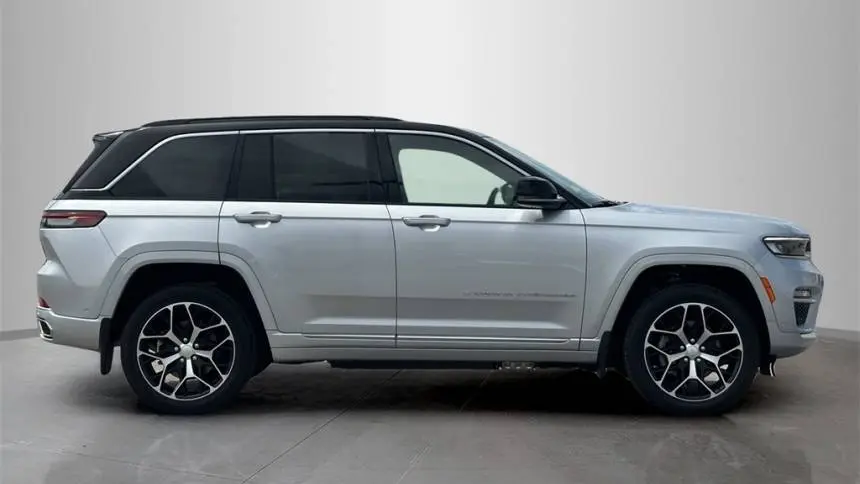 2024 Jeep Grand Cherokee 1C4RJYE65R8500492