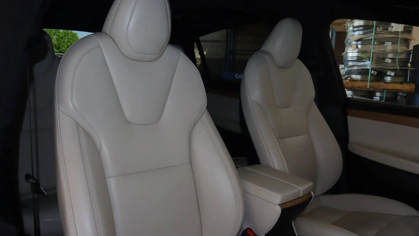 2020 Tesla Model X 5YJXCDE29LF232559