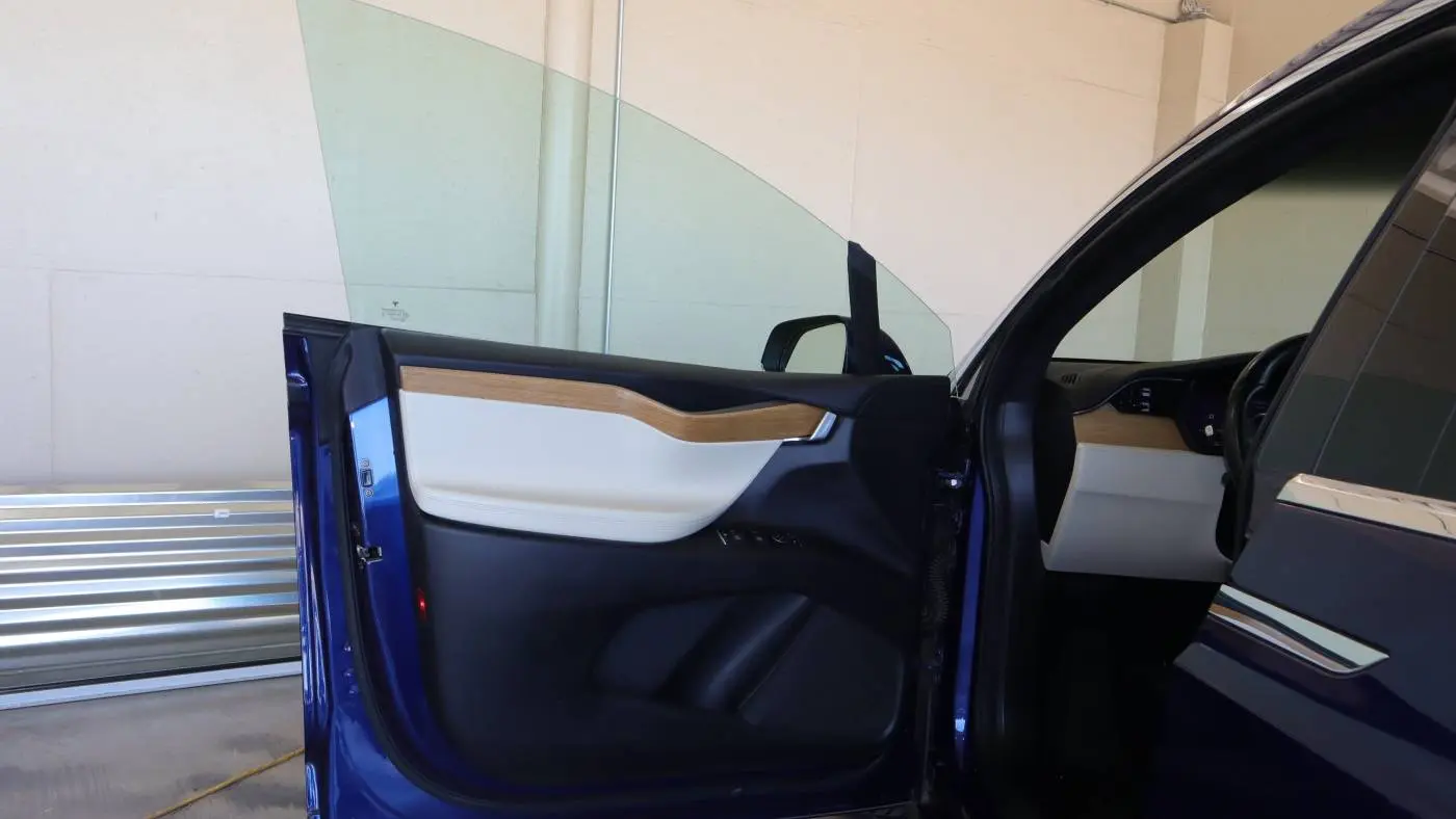 2020 Tesla Model X 5YJXCDE29LF232559
