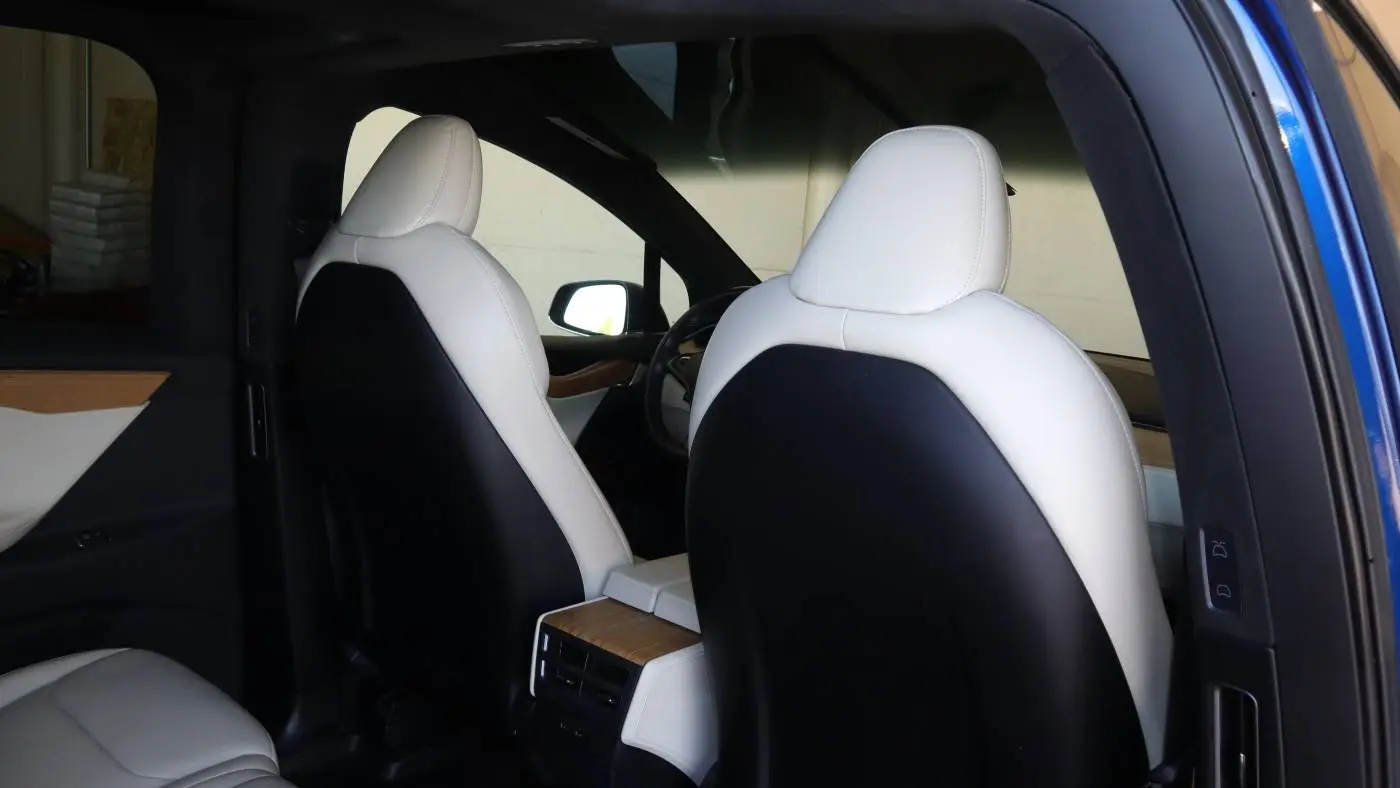 2020 Tesla Model X 5YJXCDE29LF232559