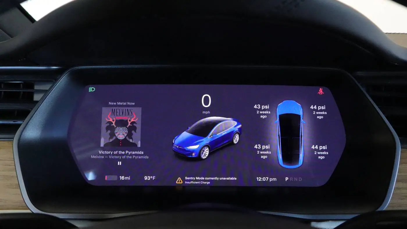 2020 Tesla Model X 5YJXCDE29LF232559