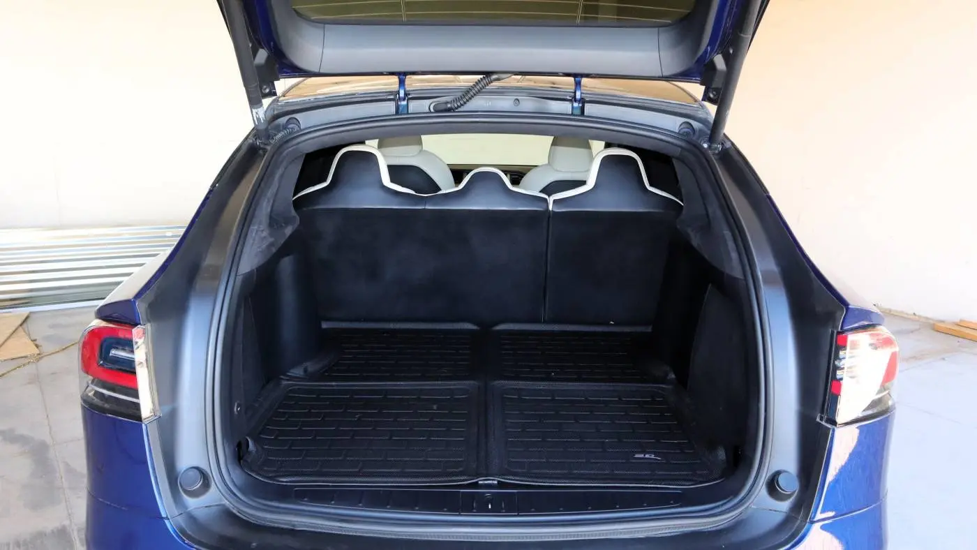2020 Tesla Model X 5YJXCDE29LF232559