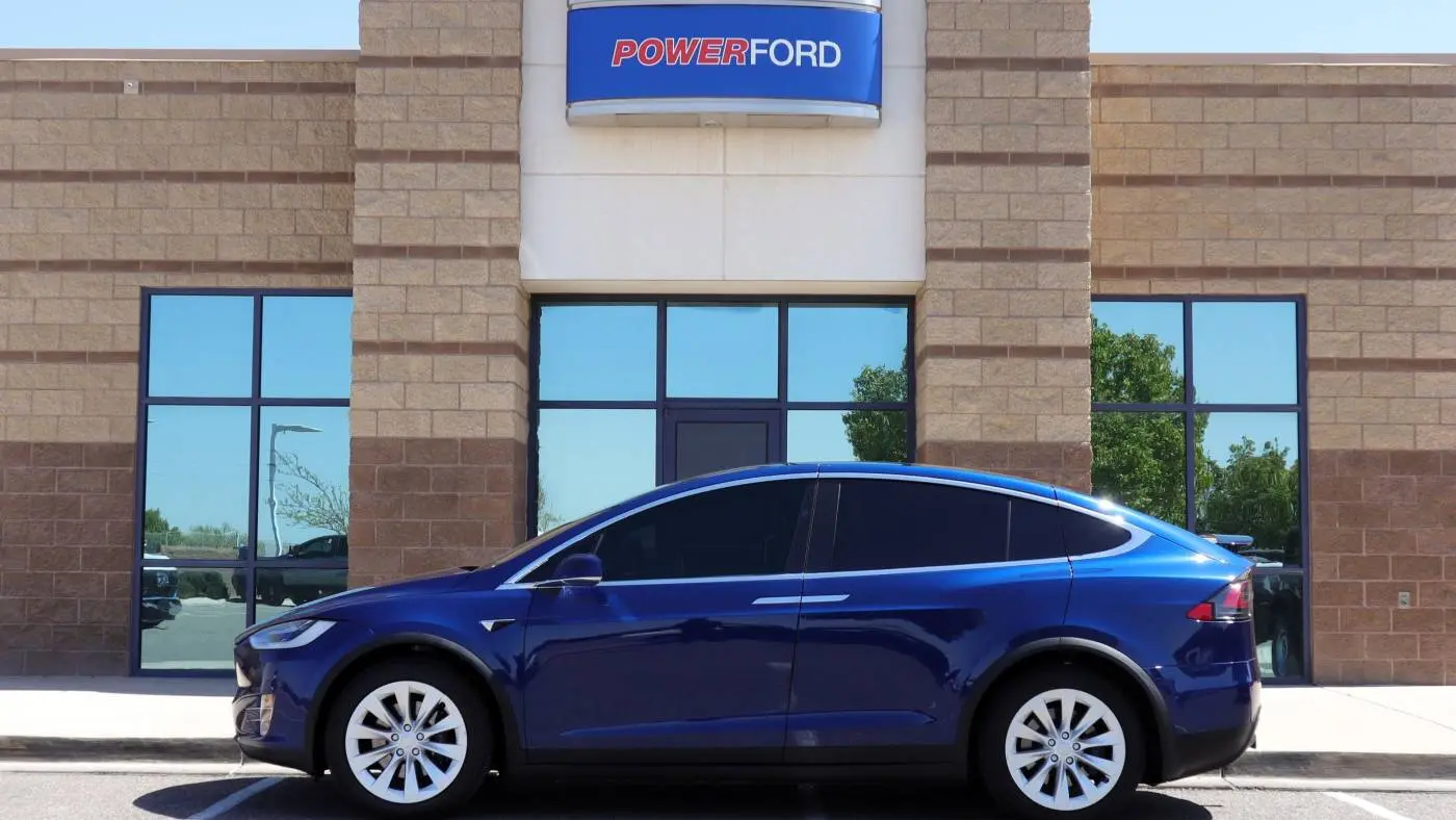 2020 Tesla Model X 5YJXCDE29LF232559