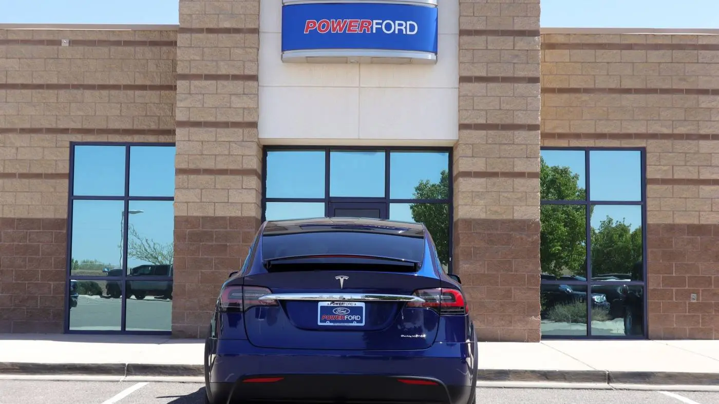 2020 Tesla Model X 5YJXCDE29LF232559