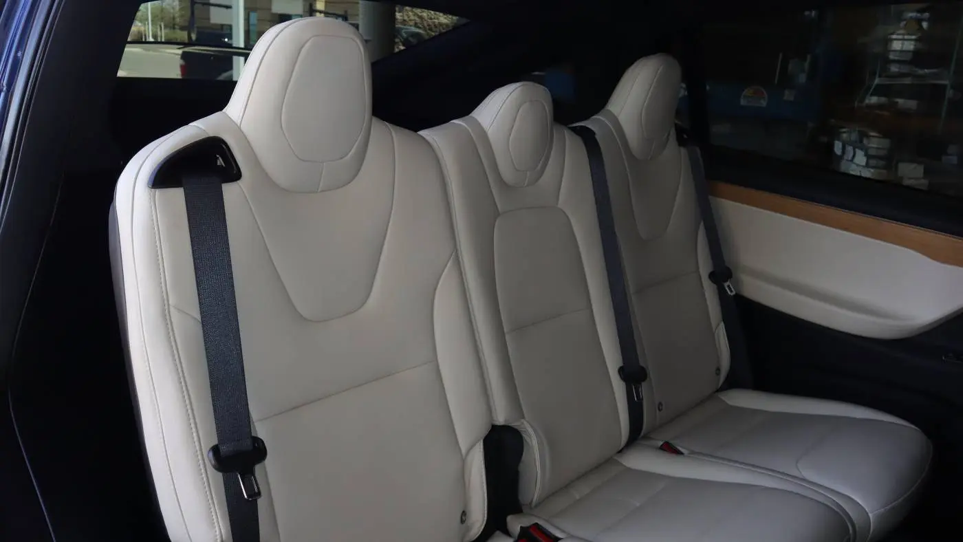2020 Tesla Model X 5YJXCDE29LF232559
