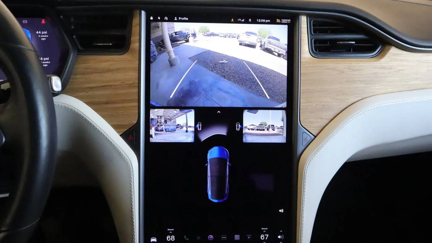 2020 Tesla Model X 5YJXCDE29LF232559