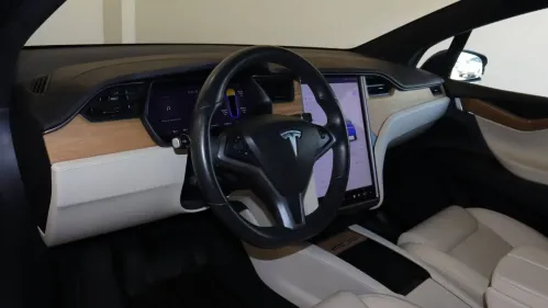 2020 Tesla Model X 5YJXCDE29LF232559