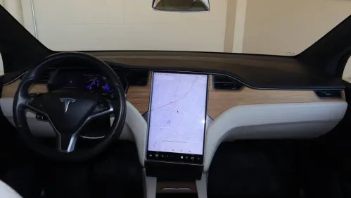 2020 Tesla Model X 5YJXCDE29LF232559