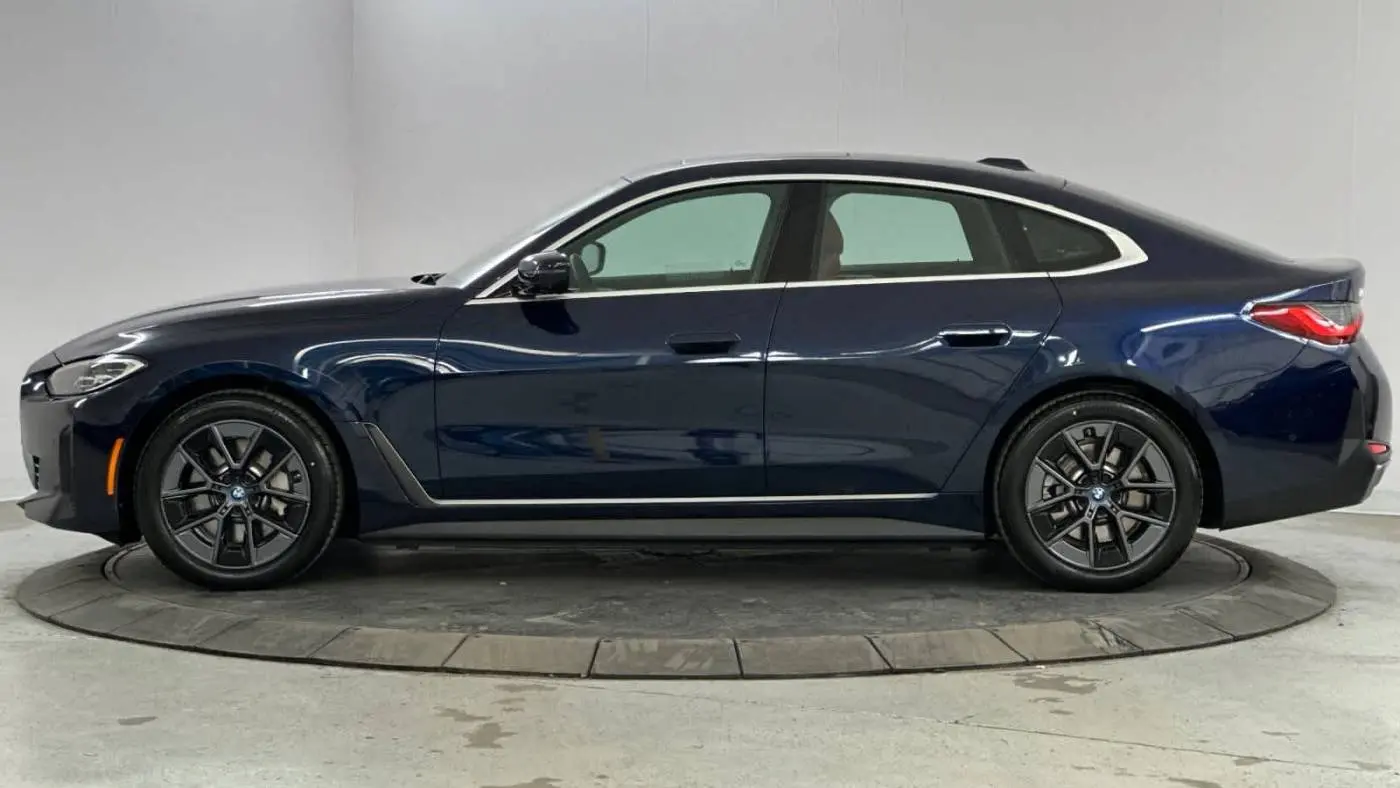 2023 BMW i4 WBY43AW09PFR02836
