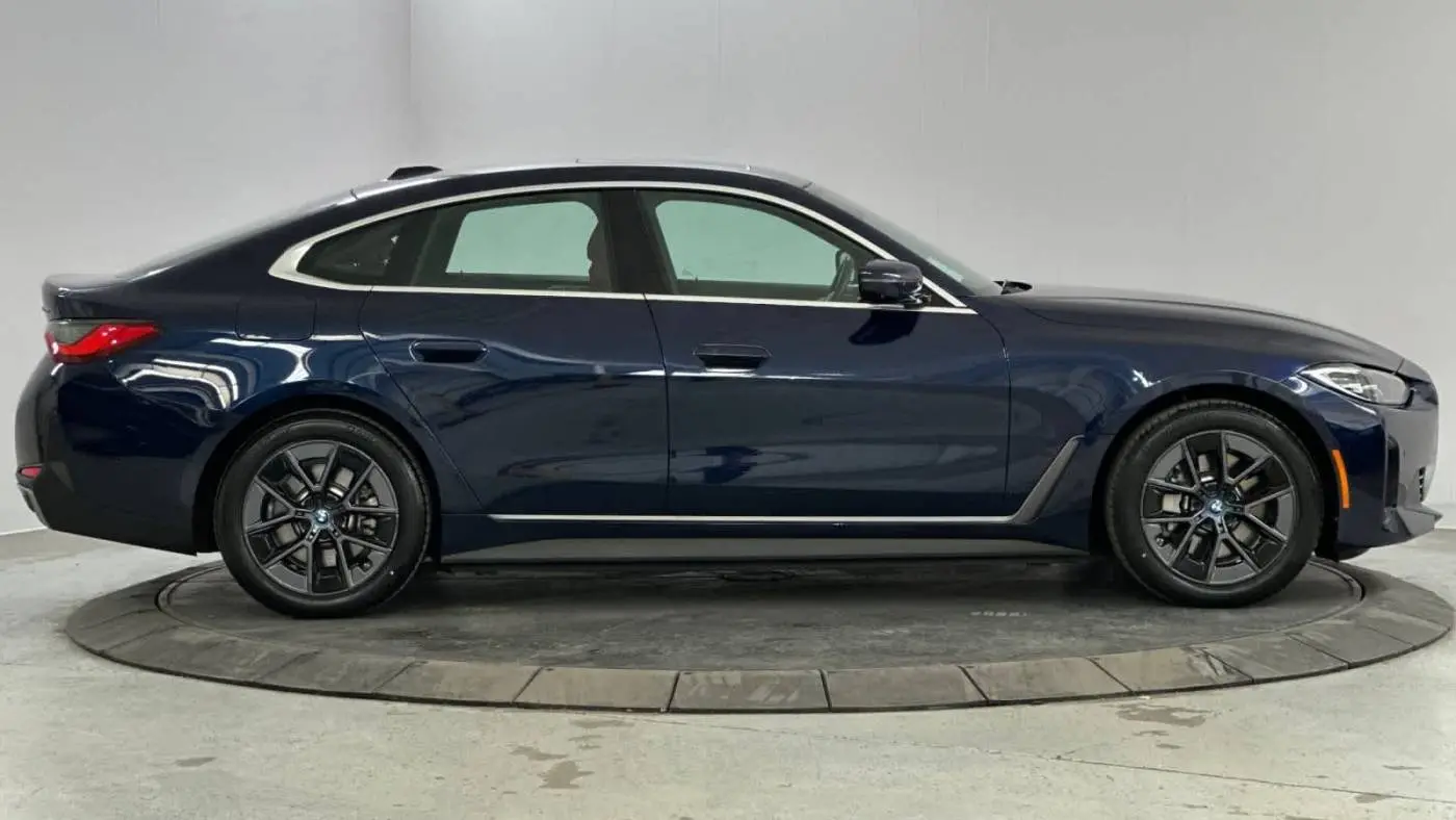 2023 BMW i4 WBY43AW09PFR02836