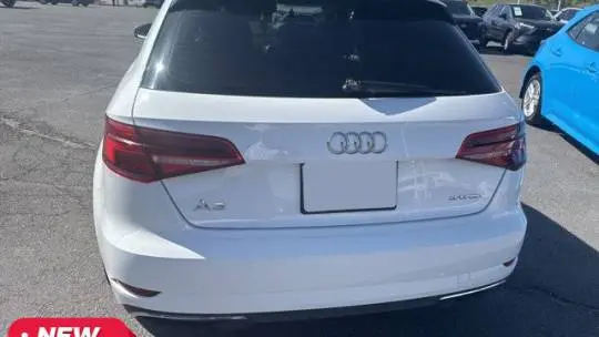 2017 Audi A3 Sportback e-tron WAUUPBFF1HA084112