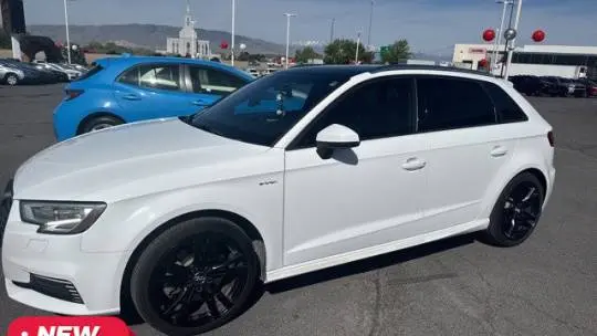 2017 Audi A3 Sportback e-tron WAUUPBFF1HA084112