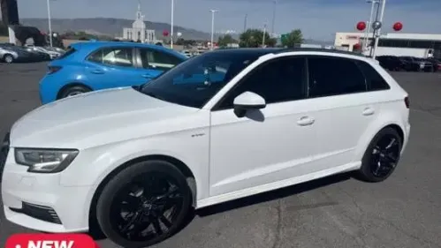 2017 Audi A3 Sportback e-tron WAUUPBFF1HA084112