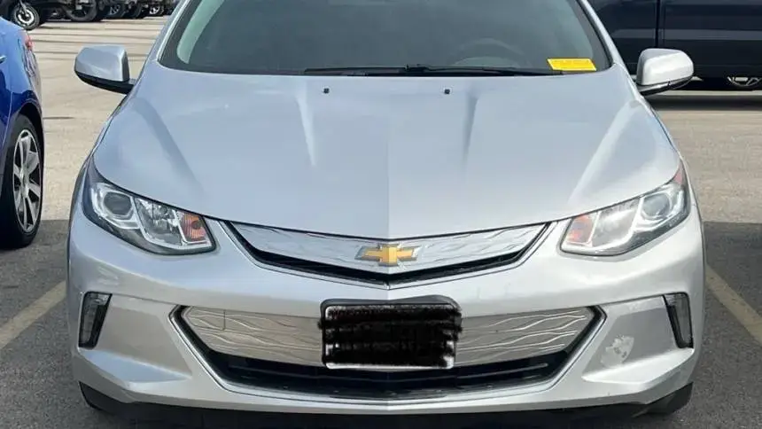 2018 Chevrolet VOLT - Images - 2