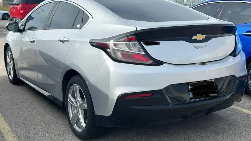 2018 Chevrolet VOLT - Images - 7