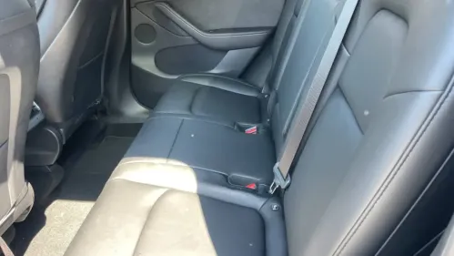 2020 Tesla Model Y 5YJYGDEE3LF055168