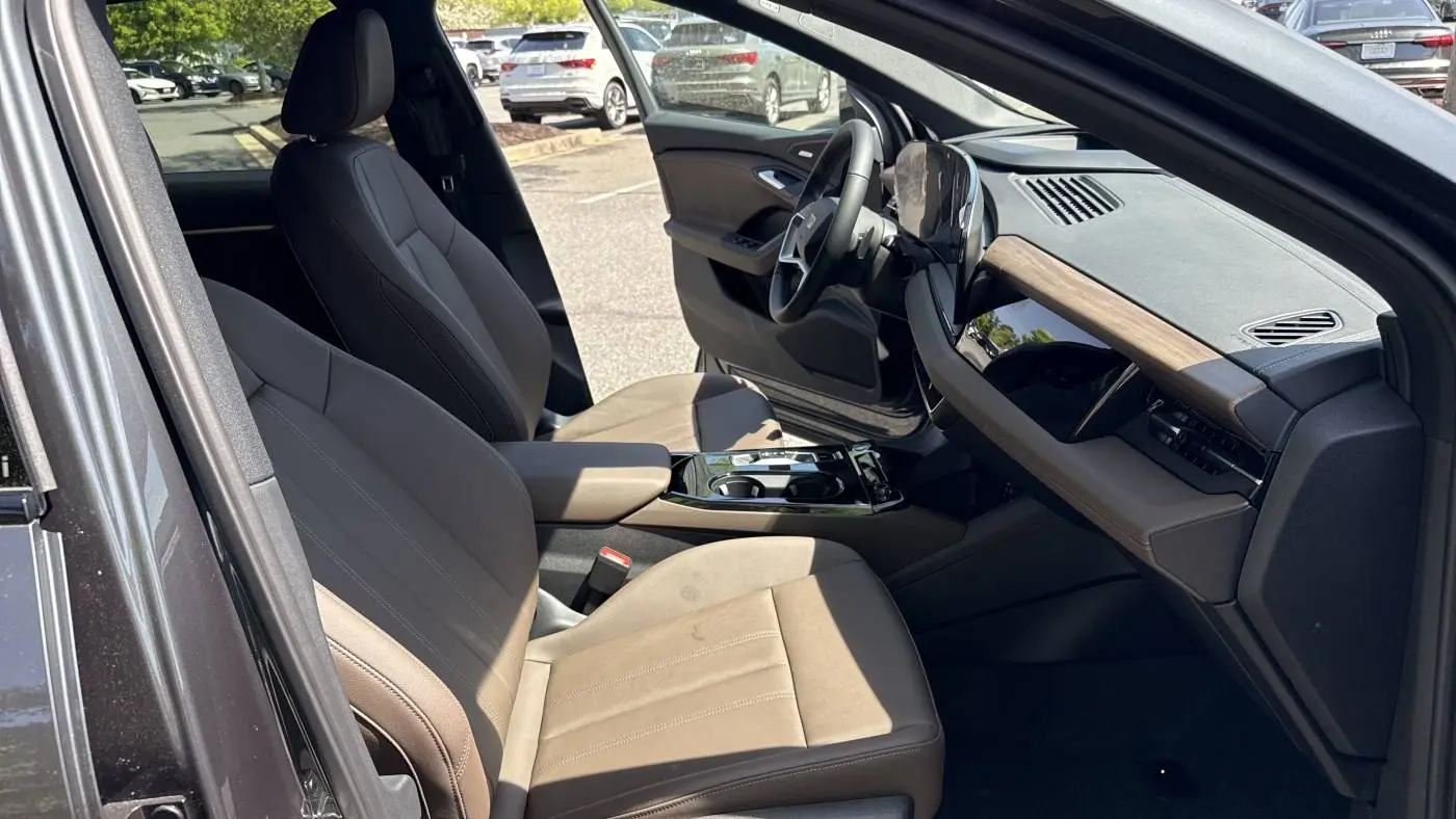 2025 Audi Q6 e-tron WA124BGF5SA039905