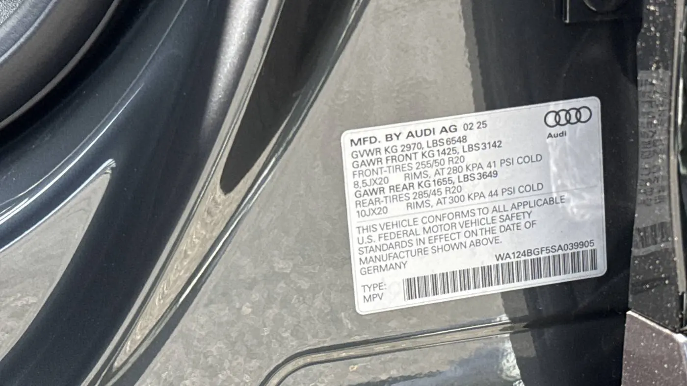2025 Audi Q6 e-tron WA124BGF5SA039905