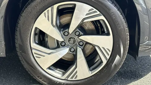 2025 Audi Q6 e-tron WA124BGF5SA039905