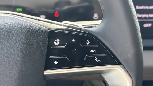 2025 Audi Q6 e-tron WA124BGF5SA039905
