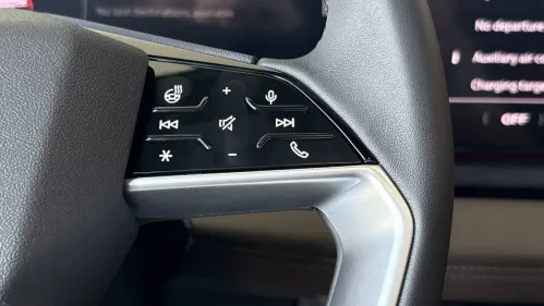 2025 Audi Q6 e-tron WA124BGFXSA038541