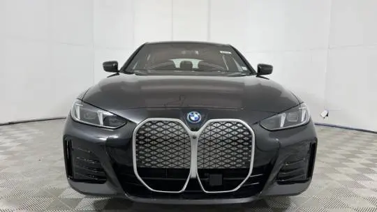 2025 BMW i4 WBY43HD01SFU98953